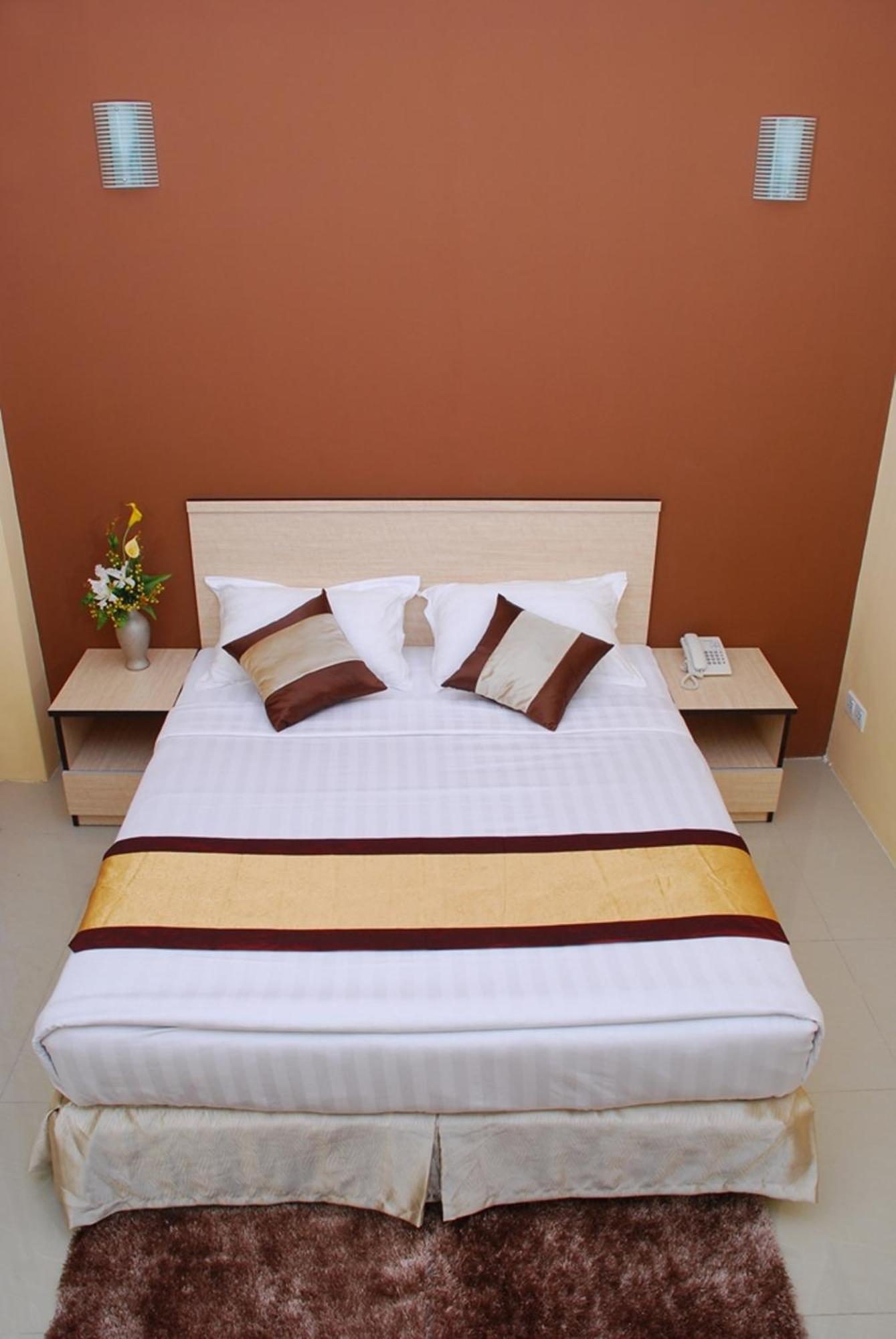 Hotel 72 Yangon Exterior foto